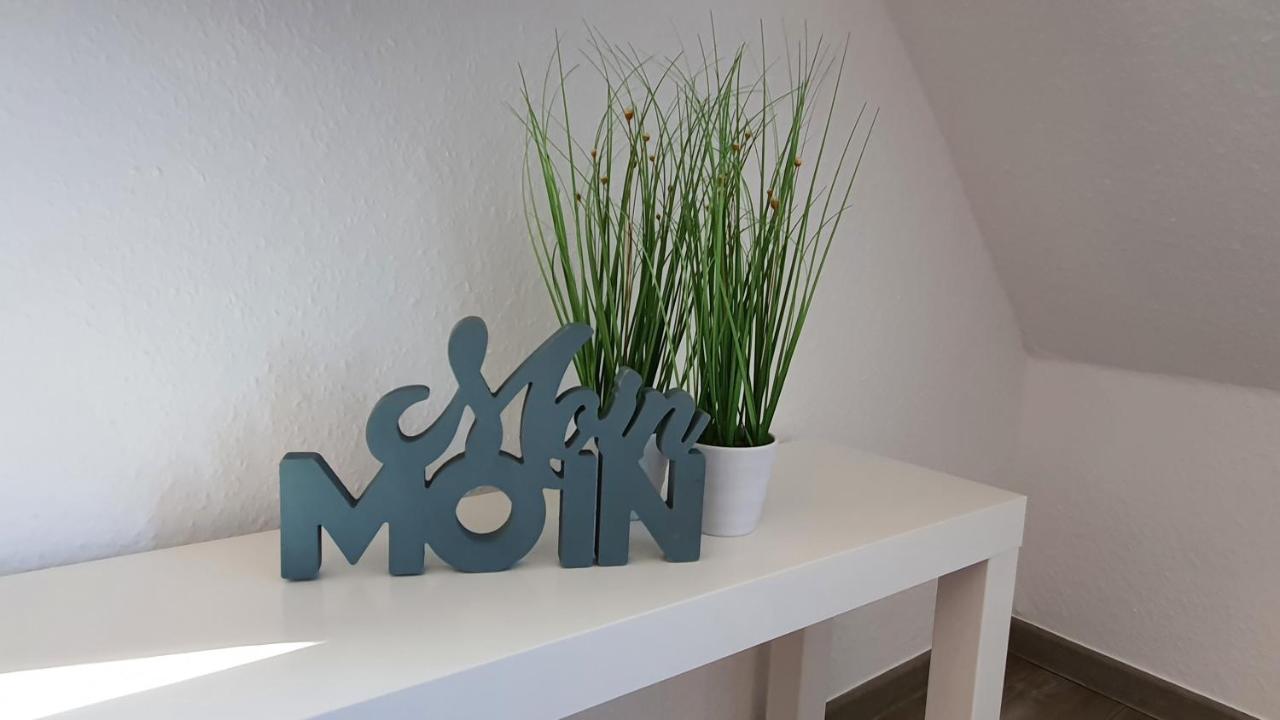 Friesenmeer Ferienwohnung Vier Bensersiel Bagian luar foto